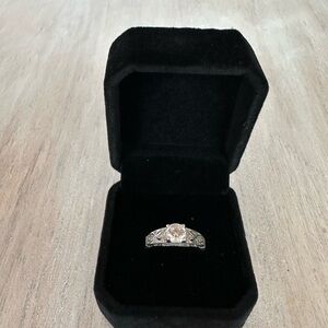 Elegant Silver Women's Ring